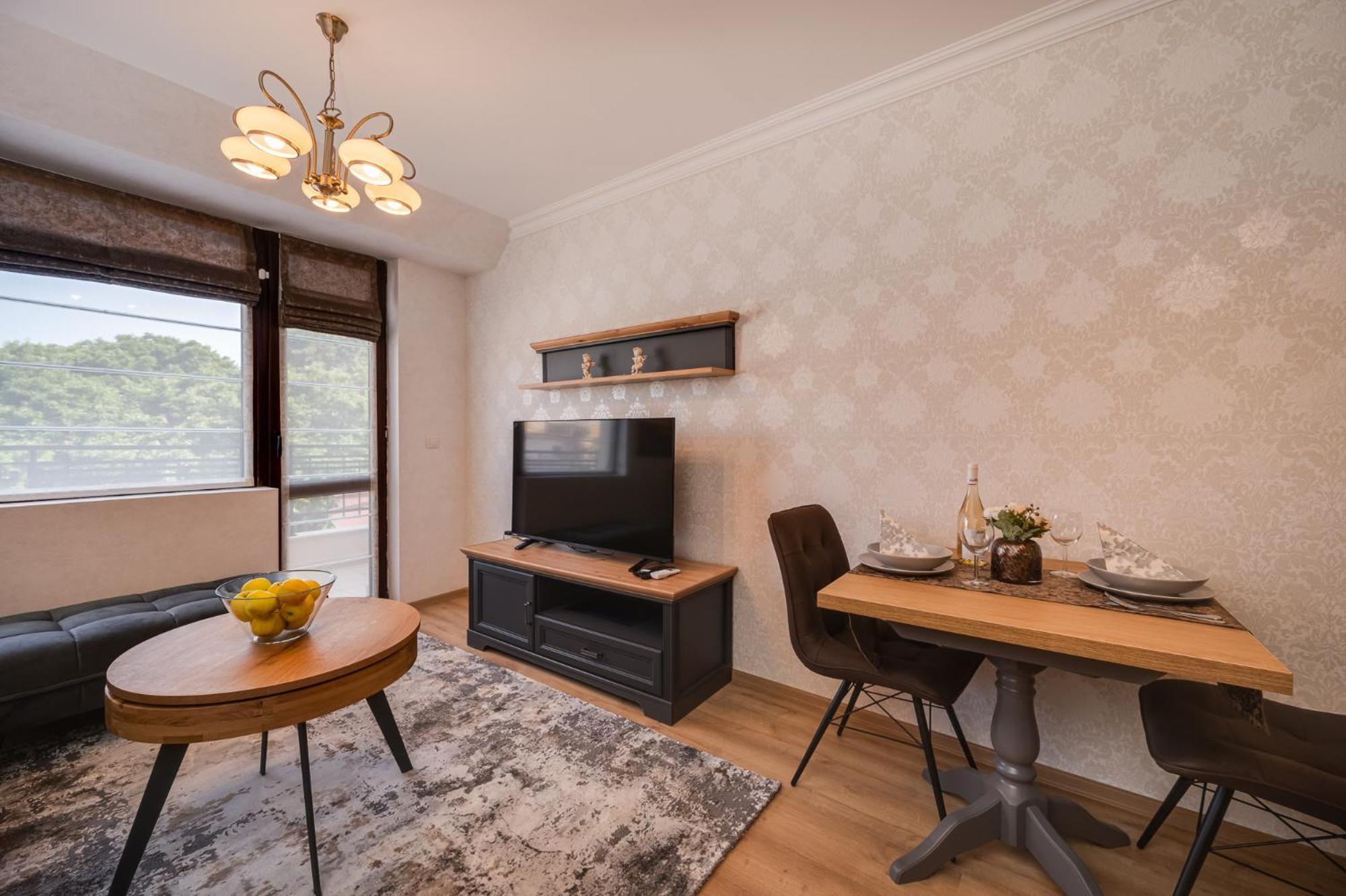 Prestige Central Apartments Varna Ngoại thất bức ảnh