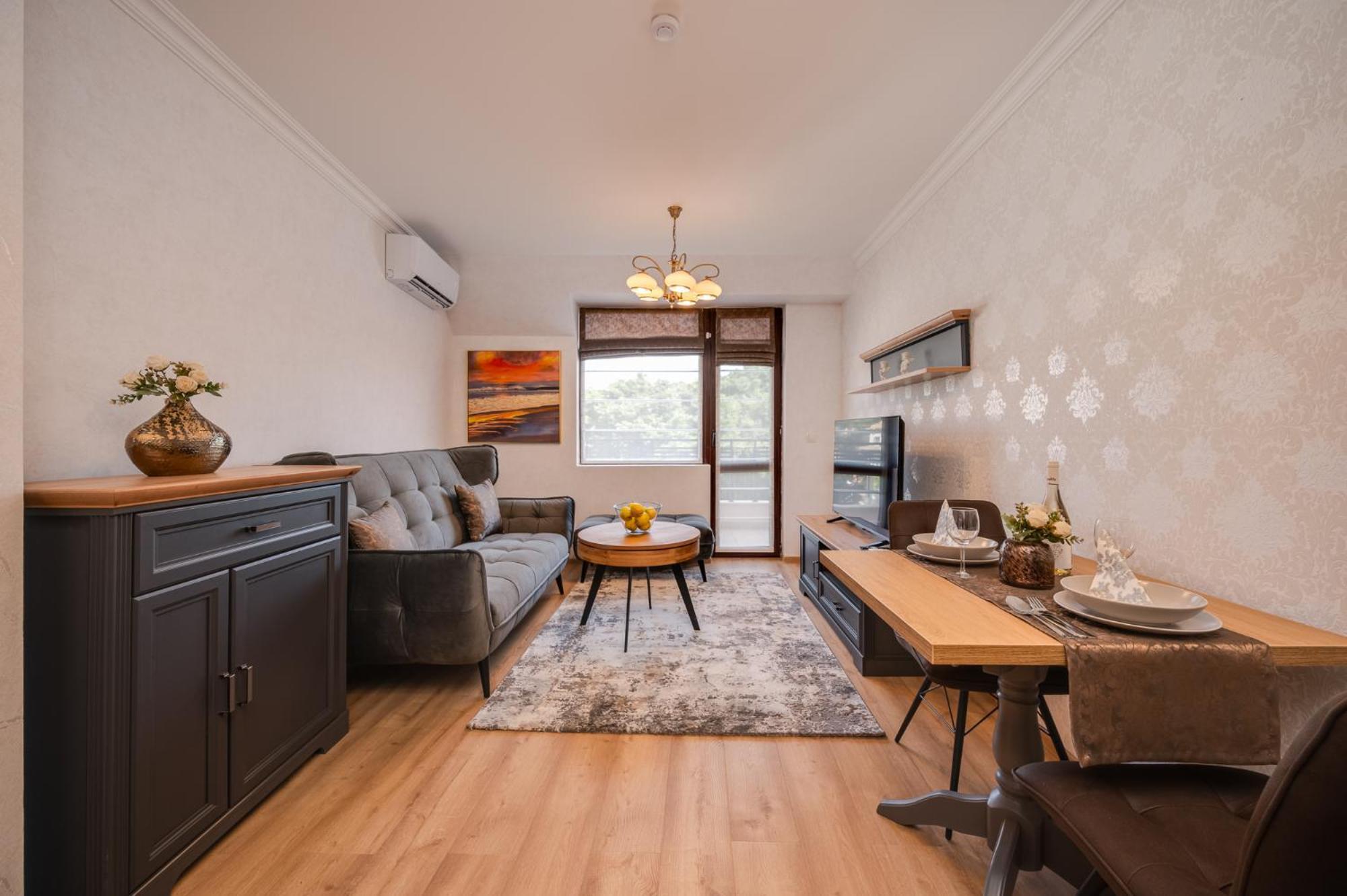 Prestige Central Apartments Varna Ngoại thất bức ảnh