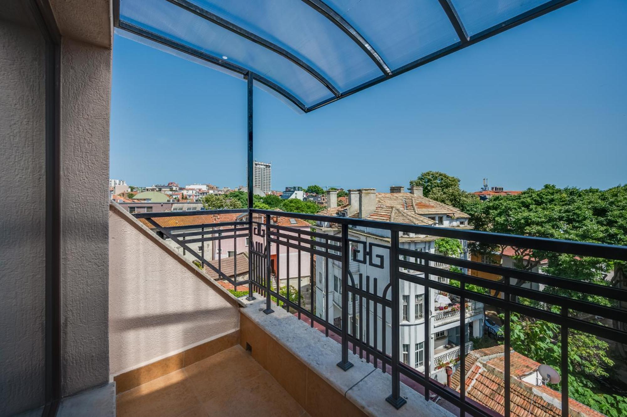 Prestige Central Apartments Varna Ngoại thất bức ảnh