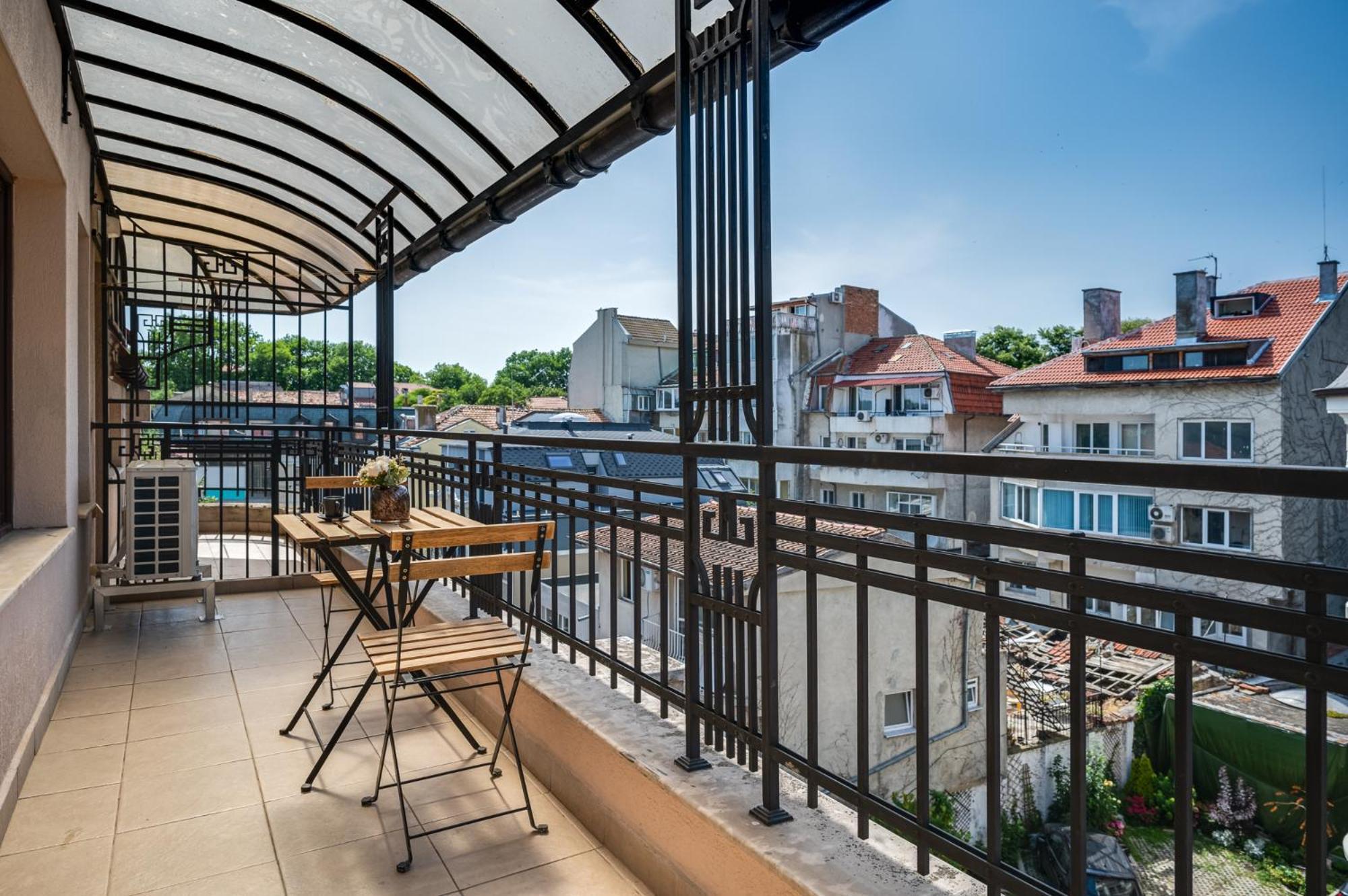 Prestige Central Apartments Varna Ngoại thất bức ảnh