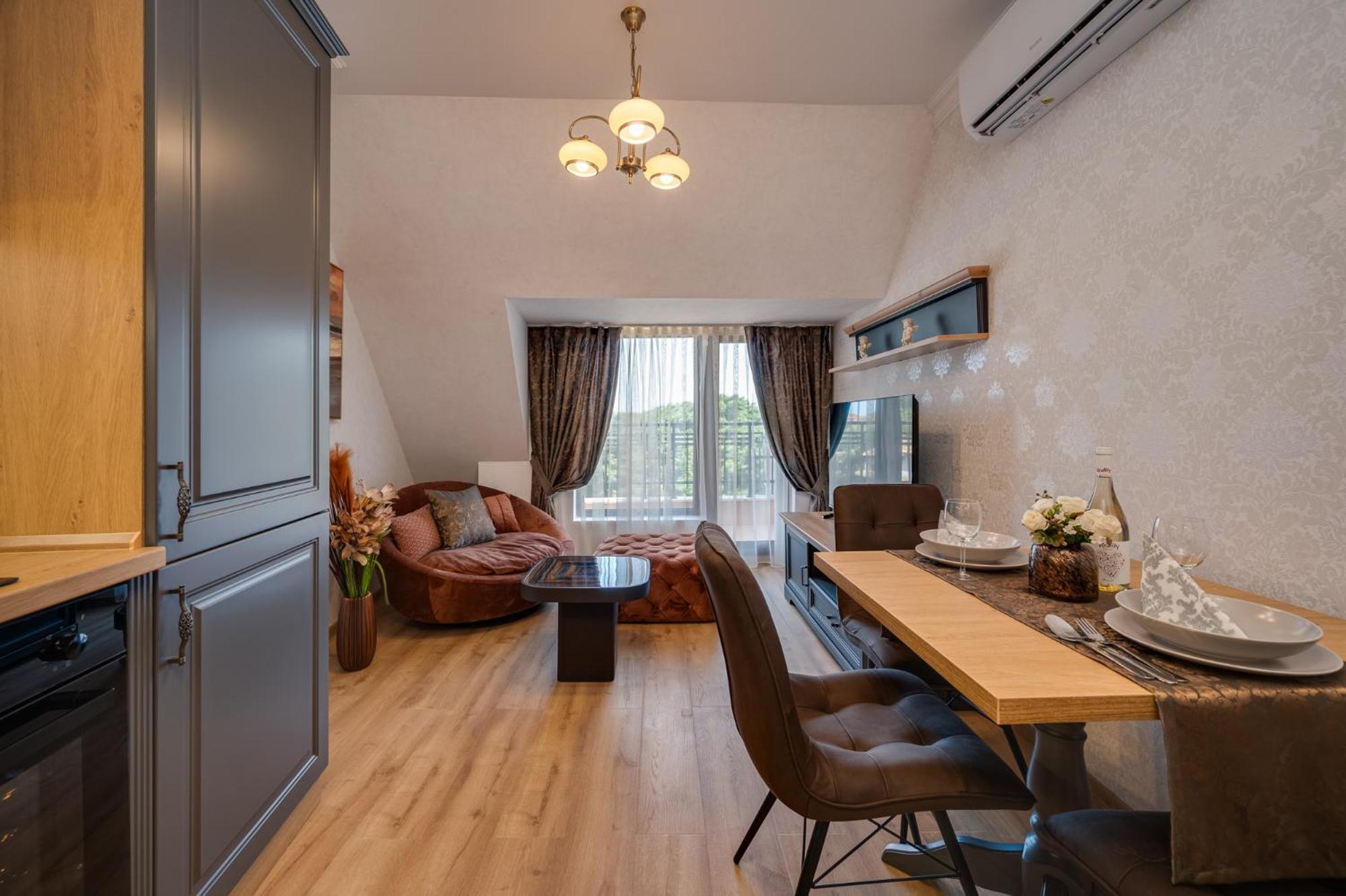 Prestige Central Apartments Varna Ngoại thất bức ảnh