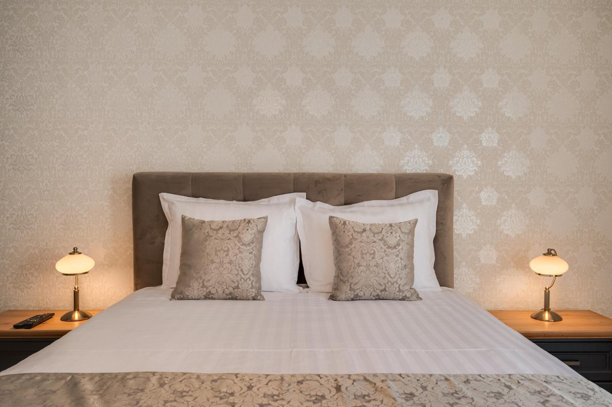 Prestige Central Apartments Varna Ngoại thất bức ảnh