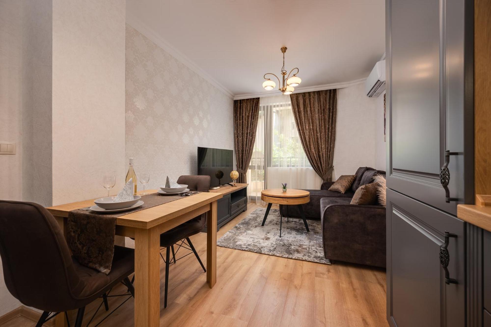 Prestige Central Apartments Varna Ngoại thất bức ảnh