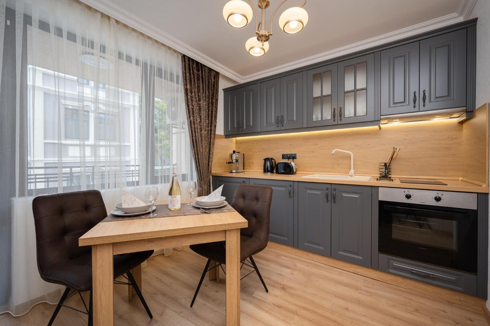 Prestige Central Apartments Varna Ngoại thất bức ảnh