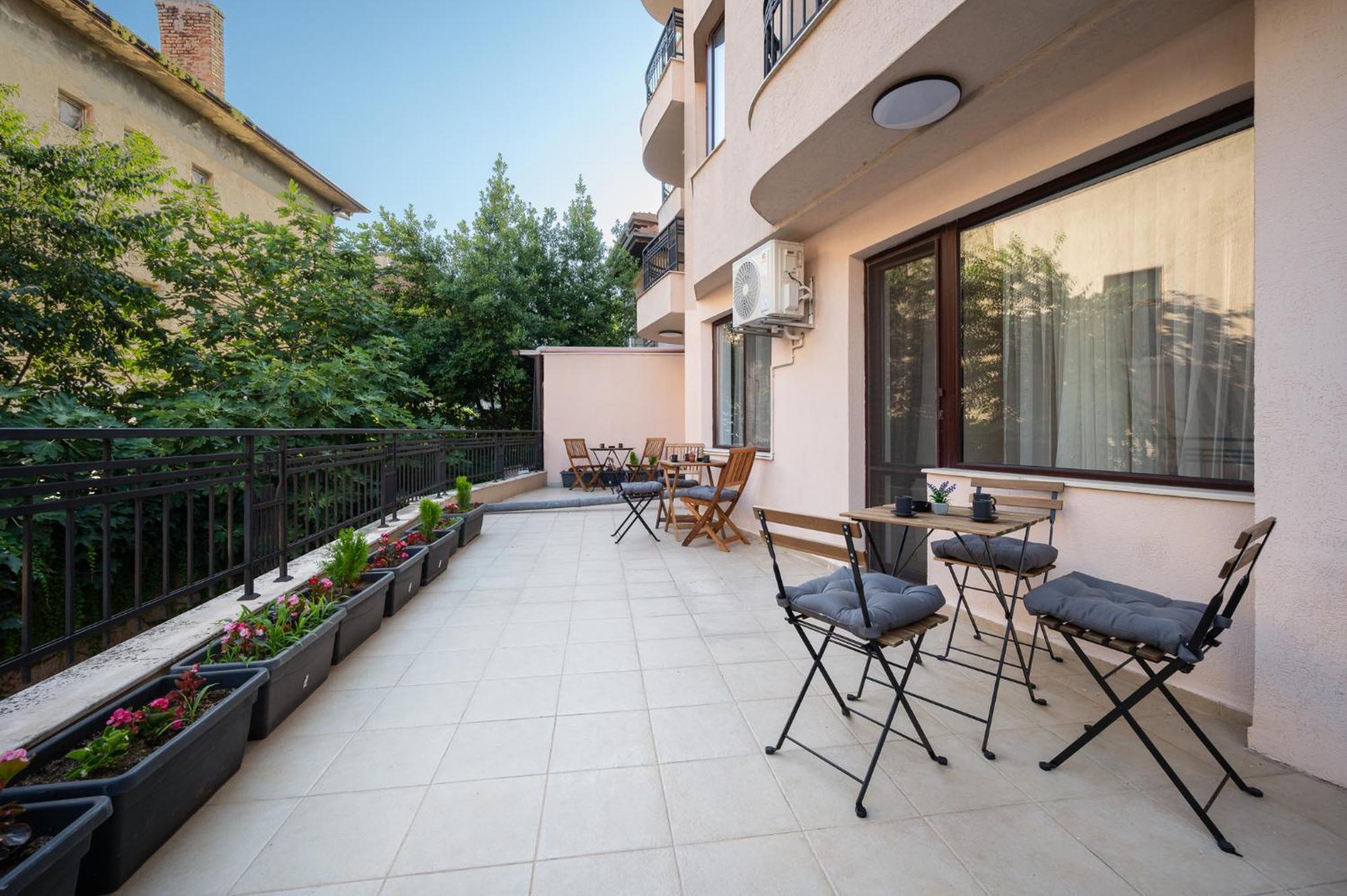 Prestige Central Apartments Varna Ngoại thất bức ảnh