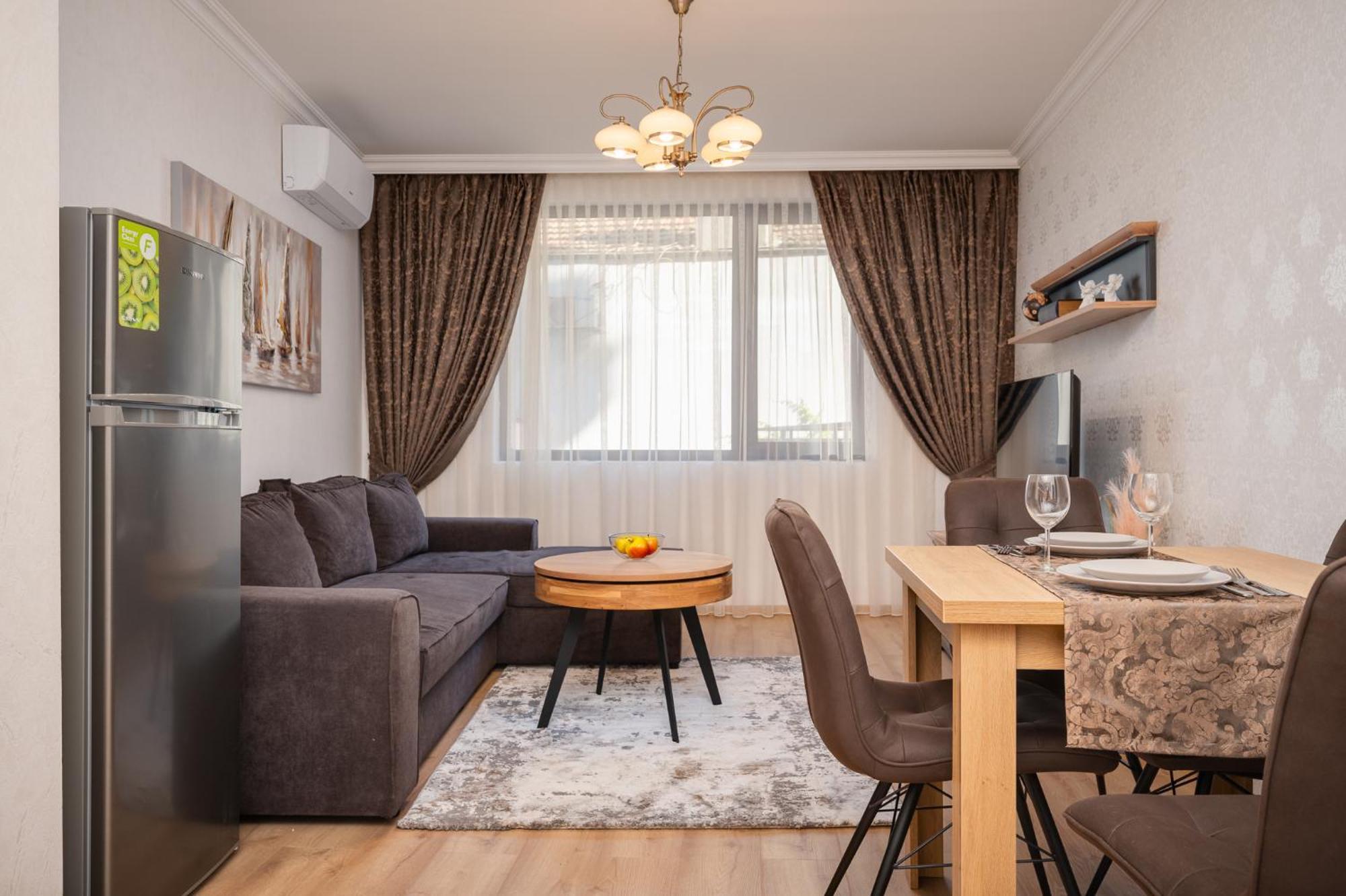 Prestige Central Apartments Varna Ngoại thất bức ảnh